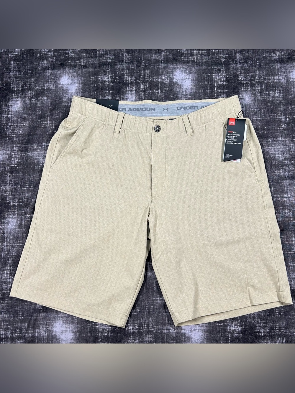 $65 NWT Under Armour Heatgear Golf Shorts Mens 36x10 Loose Tan Khaki Performance